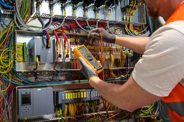 Professional Electrician in Clinton, OK
